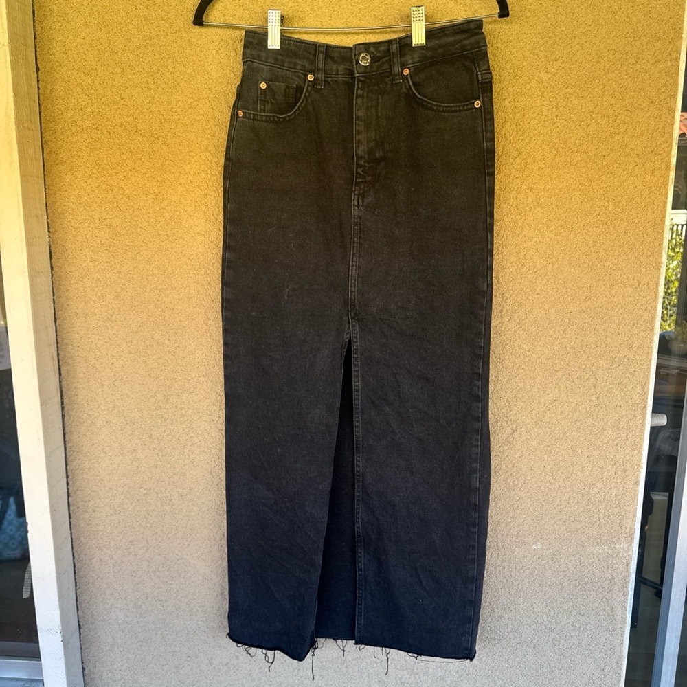 Stradivarius Black Maxi Skirt